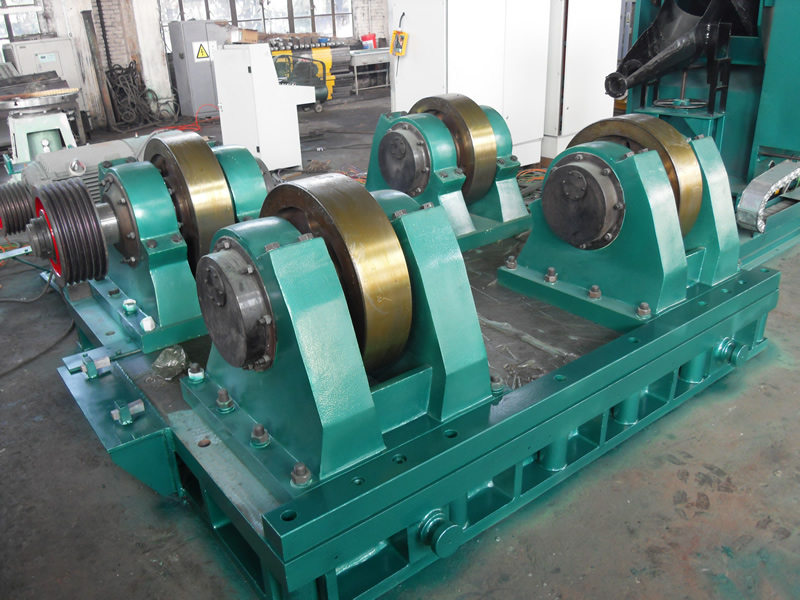 The roll centrifugal casting machine is ready for shipment.